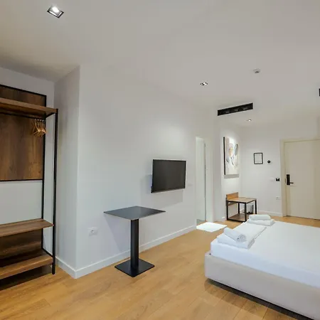 Hotel Central Ξενοδοχείο 4*