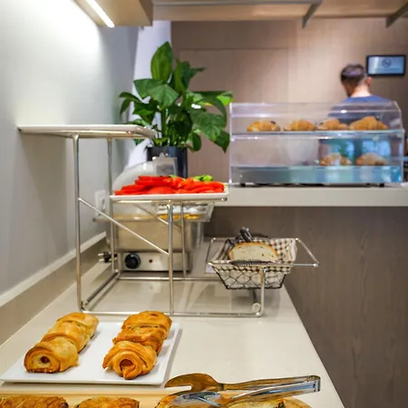 Ξενοδοχείο Hotel Central Vlorë