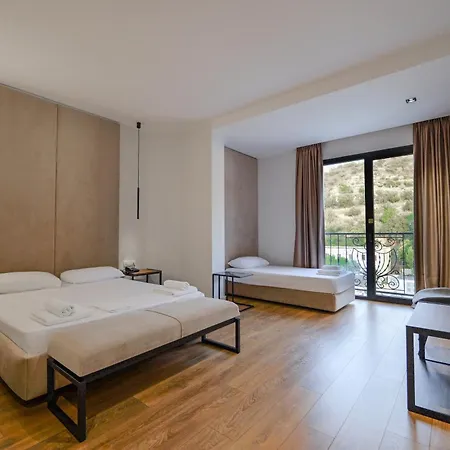 Hotel Central Ξενοδοχείο Vlorë