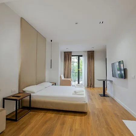 Hotel Central 4* Vlore