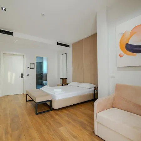 Hotel Central Hotel 4*