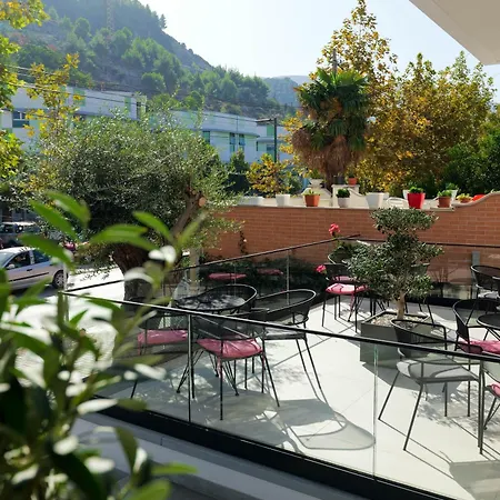 Hotel Central 4*
